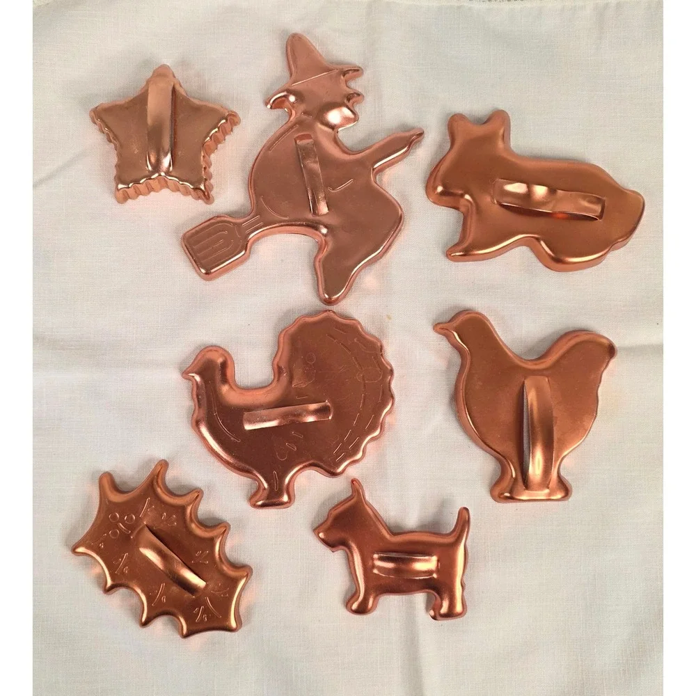 Vintage Copper Metal Cookie Cutter Set 7pc Witch Turkey Rooster Dog Star Holly
